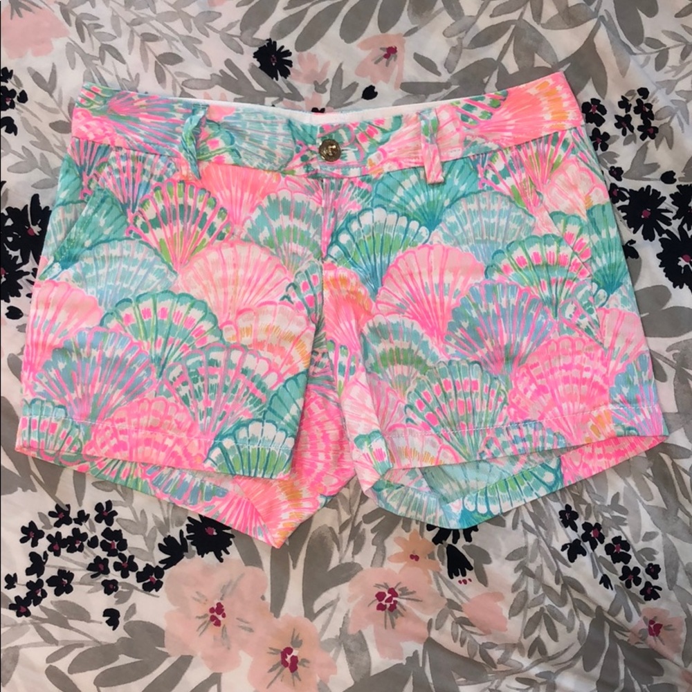 Lilly Pulitzer Size 6 Callahan Shorts shells
